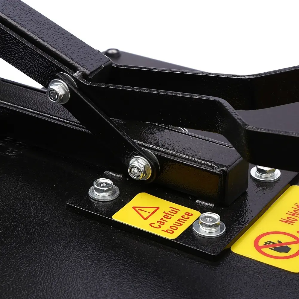Detalle de seguridad del mecanismo de la plancha Ediwide DM 3838